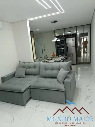 Imagem Cobertura de Cinema! Mobiliada, Decorada e com Churrasqueira Privativa!