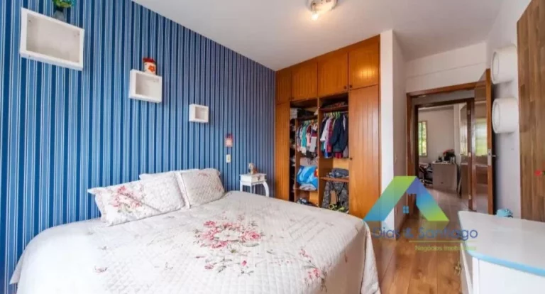 Imagem SANTO ANDRÉ Apartamento 180 metros, 4 dormitórios, 1 suíte, 2 vagas com ótima localização e valor !!