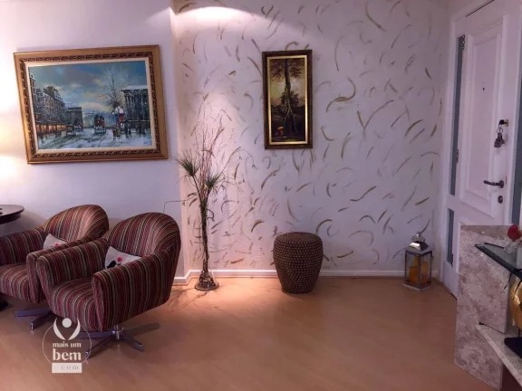Imagem Apartamento com 149 m², 3 quartos (1 suíte com hidromassagem), 2 vagas de garagem à venda por R$ 1.090.000 - Centro - Curitiba/PR
