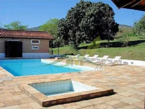 Imagem Sítio à Venda em Piracaia com 2 Alqueires