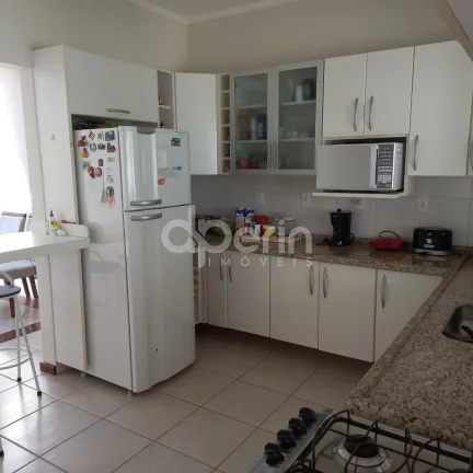 Imagem Casa à venda - Residencial Samambaia
