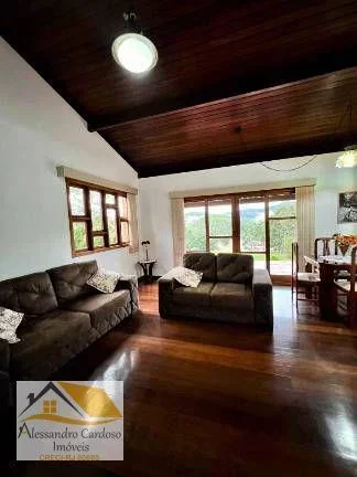 Imagem Vendo Chácara de alto próximo ao centro de Friburgo