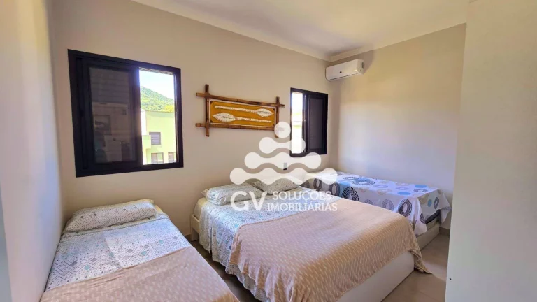 Imagem Casa com 4 dormitórios à venda, 205 m² por R$ 1.800.000,00 - Condomínio Capitanias - Ubatuba/SP