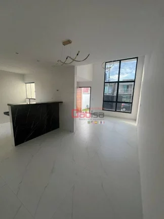 Imagem Casa com 3 dormitórios à venda, 175 m² por R$ 650.000 - Nova São Pedro - São Pedro da Aldeia/RJ