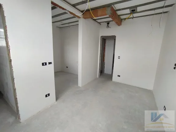 Imagem Cobertura Duplex para Venda em São José dos Pinhais, São Cristóvão, 4 dormitórios, 1 suíte, 2 banheiros, 2 vagas
