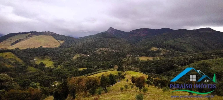 Imagem Terreno Rural em Gonçalves - Uma Experiência Sensorial Inesquecível!