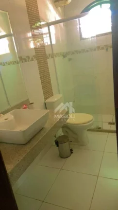 Imagem Casa com 4 dormitórios à venda, 230 m² por R$ 900.000 - Itapuã - Vila Velha/ES