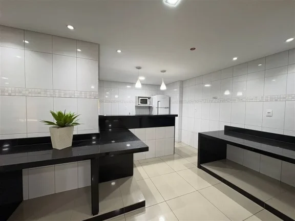 Imagem APARTAMENTO COM 127 m² - BOQUEIRAO - PRAIA GRANDE SP