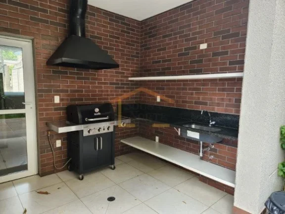 Imagem Apartamento reformado, 2 dormitórios sendo 1 suite, sala 2 ambientes ampliada, sacada, area de serv...