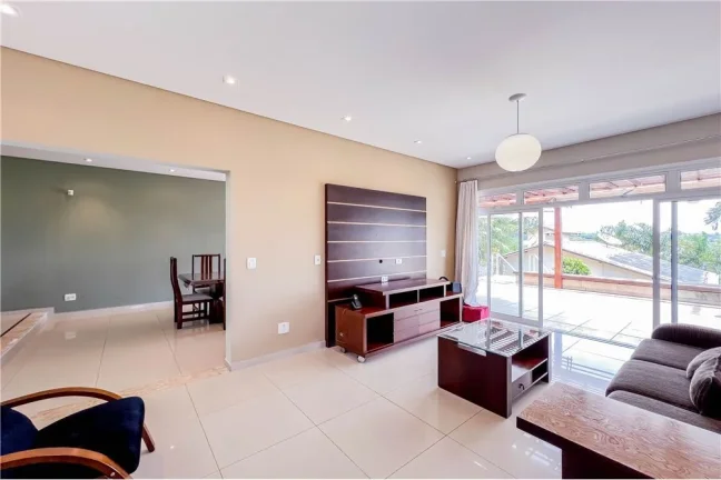 Imagem Casa à venda em Jundiaí, Medeiros, com 4 quartos, 579m2