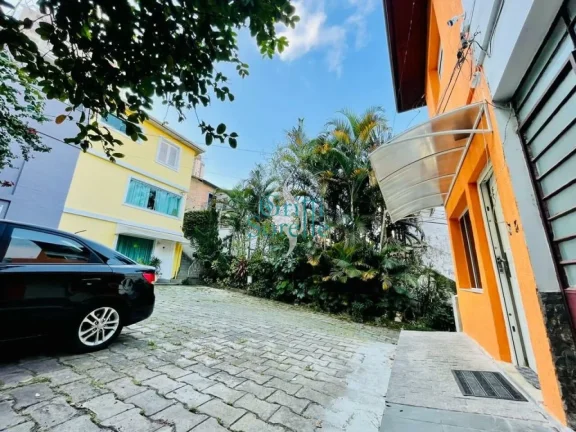 Imagem Casa de Vila à Venda em Vila Mariana - São Paulo/SP.