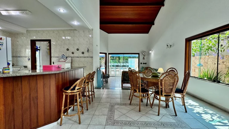 Imagem Casa com 4 Suítes à venda, 401 m por R$ 2.950.000,00 - Riviera - Modulo 22