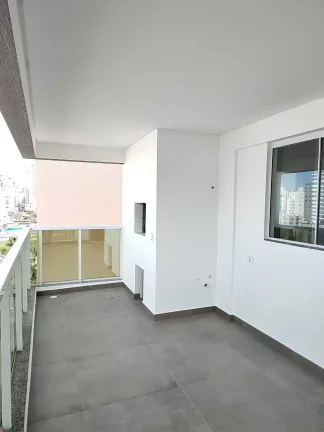 Imagem Apartamento semi-mobiliado com 3 suítes e 2 vagas de garagem no bairro Morretes em Itapema