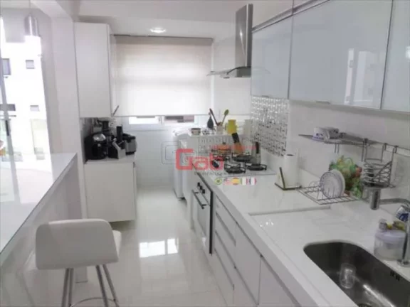 Imagem Apartamento com 2 dormitórios à venda, 72 m² por R$ 750.000,00 - Centro - Cabo Frio/RJ