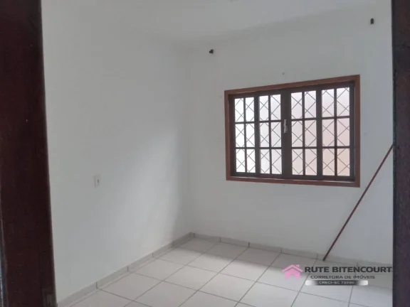 Imagem Excelente Casa em Alvenaria no Bairro Salinas- Balneário Barra do Sul-SC