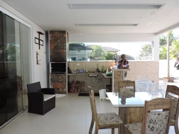 Imagem CASA COM 4 SUÍTES E PISCINA PARA VENDA E LOCAÇÃO, 400 M² - PARQUE MIRANTE DO VALE - JACAREÍ/SP