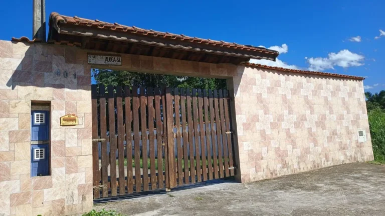 Imagem Casa para Venda em Itanhaém, Jardim das Palmeiras, 2 dormitórios, 2 banheiros, 6 vagas