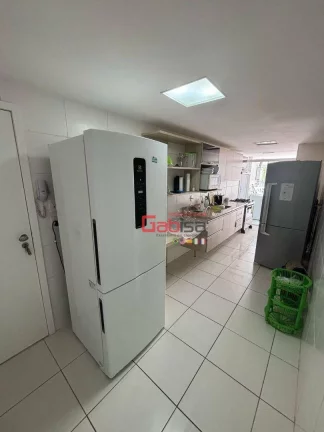 Imagem Apartamento com 3 dormitórios à venda, 143 m² por R$ 1.500.000,00 - Praia do Forte - Cabo Frio/RJ