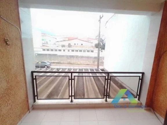 Imagem Ipiranga Sobrado 192 metros a poucos minutos da estação do metro, Alto do Ipiranga, Santos Imigrantes com ótima localização e valor !!!