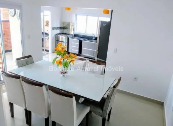 Imagem Sobrado, com 3 suítes, ampla varanda, living para 2 ambientes, escritório, lavabo, cozinha america...