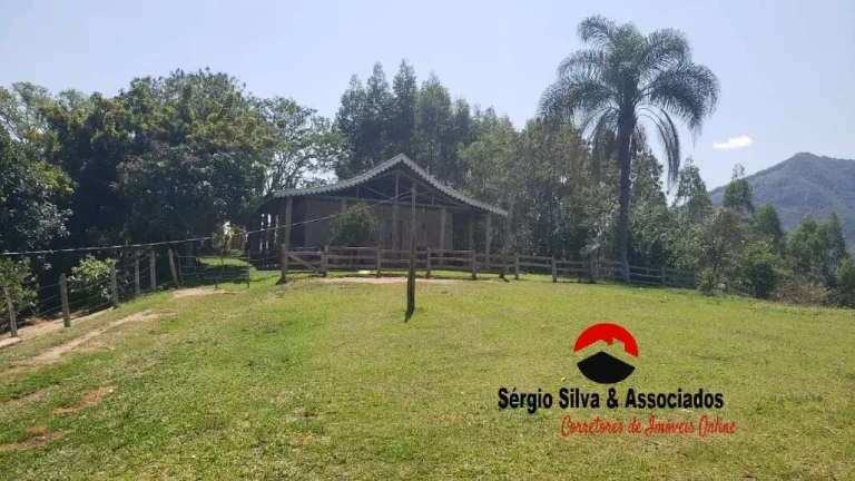 Imagem Sítio Bela Vista Bairro dos Lúcios Região de Luminosa em Brazópolis - MG