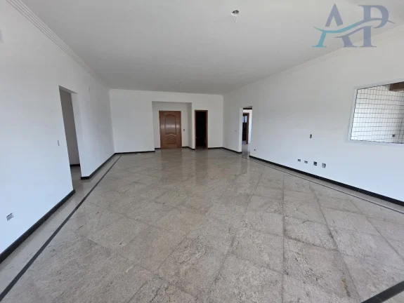 Imagem Apartamento em Praia Grande com Piscina na Varanda
