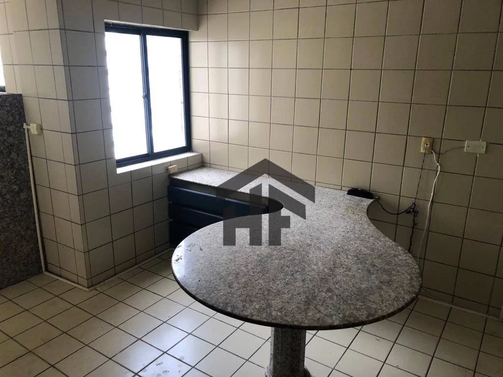 Imagem Imóvel com 5 Quartos à Venda, 500 m² em Boa Viagem - Recife