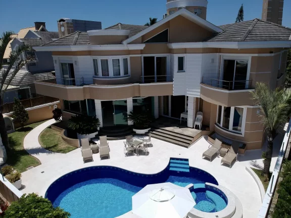 Imagem CASA LOCAÇÃO TEMPORADA EM JURERÊ INTERNACIONAL
