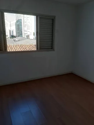 Imagem SOBRADO * 3 DORMITÓRIOS * 1 SUÍTE * 2 VAGAS * EXCELENTE LOCALIZAÇÃO
