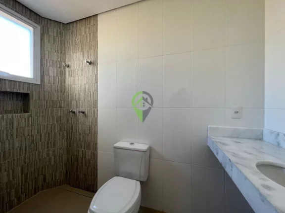 Imagem Casa em Condomínio à venda com 3 dormitórios, sendo 2 suítes, no Gonzaga de Santos/SP