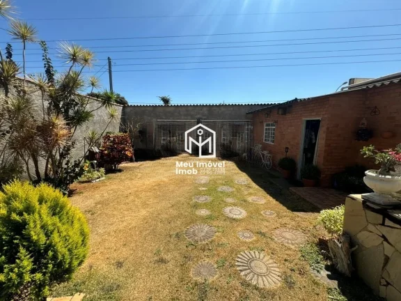 Imagem Colônia Agrícola Casa 3 Quartos 3 Vagas 110m² Piscina Área de Serviço