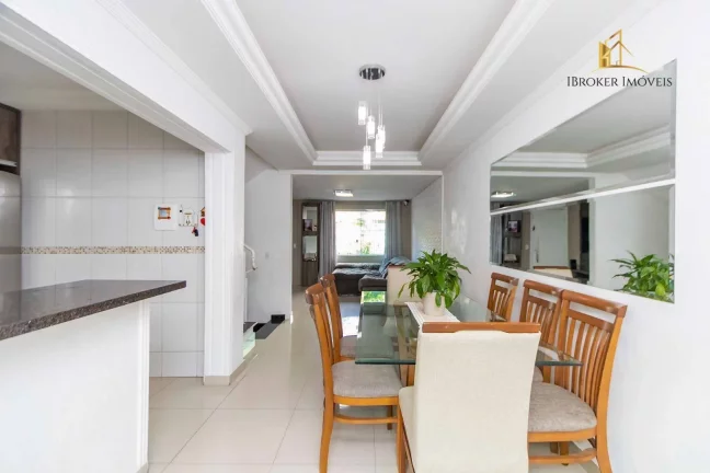 Imagem Sobrado com 3 quartos à venda, 143 m² por R$ 890.000 - Bairro Alto - Curitiba/PR