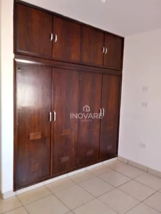 Imagem Casa com 3 dormitórios à venda, 324 m² por R$ 420.000,00 - Centro - Itumbiara/GO