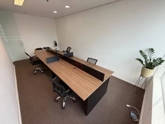 Imagem Conjunto Comercial para Alugar, 96m², 3 Vagas na Berrini - Ed. Itamaracá