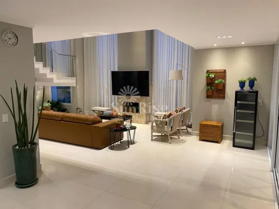 Imagem Casa à venda com 5 quartos e 6 vagas 340m² - Genêsis I - Santana de Parnaíba