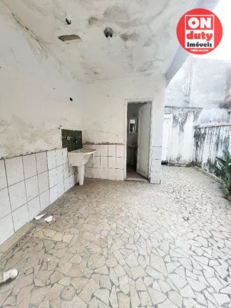 Imagem Sobrado à venda, 104 m² por R$ 290.000,00 - Vila Matias - Santos/SP