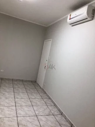 Imagem Sala comercial com 25m² com sacada para locação no Campo Belo.