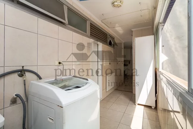 Imagem Apartamento com 94m² no Sumaré próximo ao metrô, 3 quartos e 1 vaga.