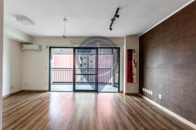Imagem Apartamento para locação na Bela Vista, São Paulo-SP: 1 quarto, 2 salas, 1 banheiro, 1 vaga de garagem. Agende sua visita!