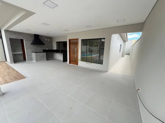Imagem Lindíssima Casa à venda Nova e com muito bom gosto no acabamento em Peruíbe