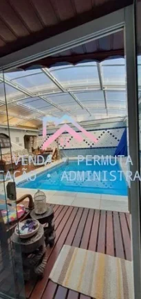 Imagem Casa à venda Tereza Cristina - Área útil 243 m2 com 3 dormitórios sendo 1 suíte - 2 vagas - Bairro M