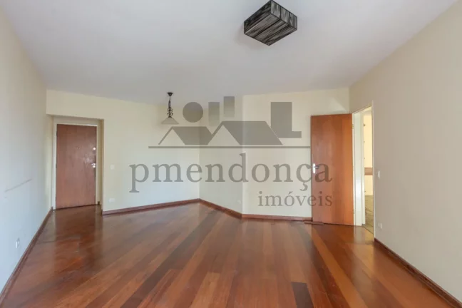 Imagem Pompéia 74m², apartamento com 2 quartos (1 suíte) e 2 vagas.