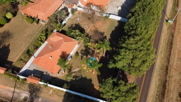 Imagem CHÁCARA Á VENDA NO CONDOMINIO BOM JARDIM | KM 08 RODOVIA NELSON NOGUEIRA, ASFALTO ATÉ NA PORTA DO CONDOMINIO, EXCELENTE LOCALIZAÇÃO