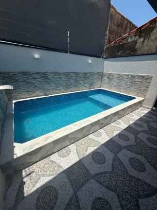 Imagem Casa para Venda em Itanhaém, Bopiranga, 2 dormitórios, 1 suíte, 1 banheiro, 2 vagas