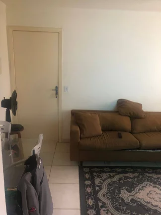 Imagem Apartamento com 2 Quartos no Santa Candida - R$185 mil