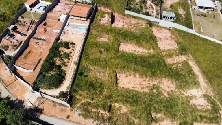 Imagem Terreno à venda, 1112 m² por R$ 193.000,00 - Parque Residencial Samambaia - Suzano/SP