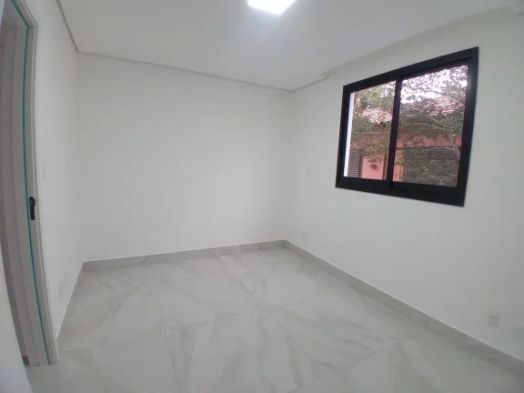 Imagem Casa geminada 3 quartos - Planalto