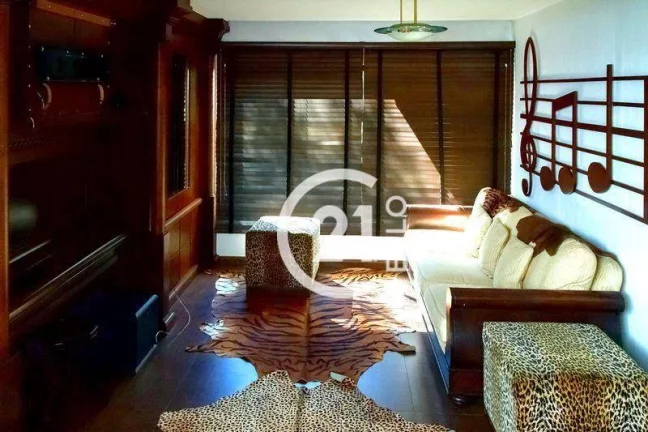 Imagem Espetacular casa de condomínio com 700 m², 4 suítes, Brooklin.