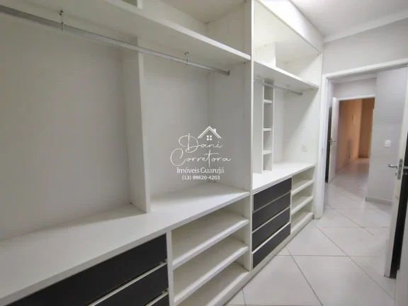 Imagem Casa para locação no Jardim Las Palmas, Guarujá-SP: 3 quartos, 1 suíte, 2 salas, 1 vaga de garagem, 160m² de área.