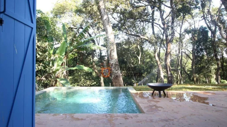 Imagem Casa com 2 dormitórios à venda, 100 m² por R$ 685.000,00 - Estância Santa Maria do Portão - Atibaia/SP